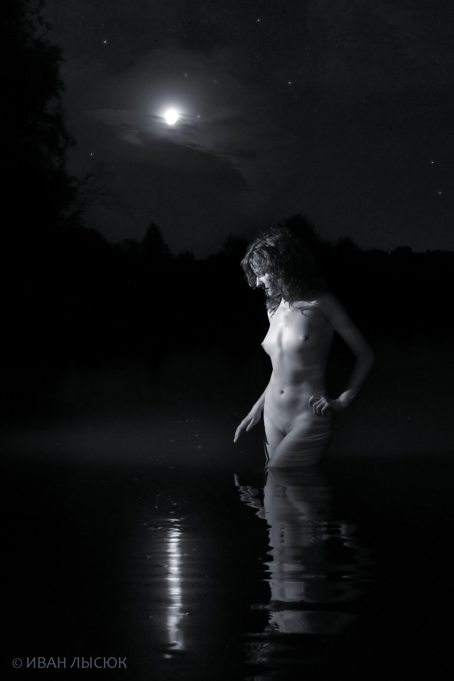 девушку голая ночью фото 24